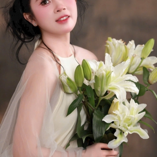 Nàng xuân ghé qua, mang theo ánh nắng và những điều dịu dàng!