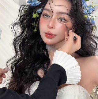 Những bước hoàn thiện cuối cùng cho khách nhà Elsa Studio