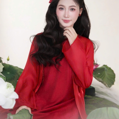 Giữa sắc Sen, em đẹp theo cách thật bình yên!