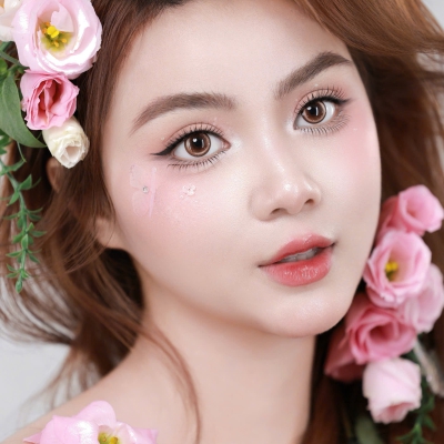 Makeup Cô Dâu Kết Hoa – Tự Nhiên Và Dễ Gây Thương Nhớ