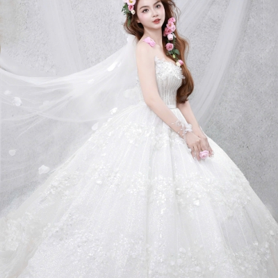 Makeup Cô Dâu Kết Hoa – Tự Nhiên Và Dễ Gây Thương Nhớ