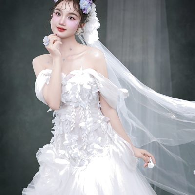 Makeup Cô Dâu Kết Hoa – Tự Nhiên Và Dễ Gây Thương Nhớ