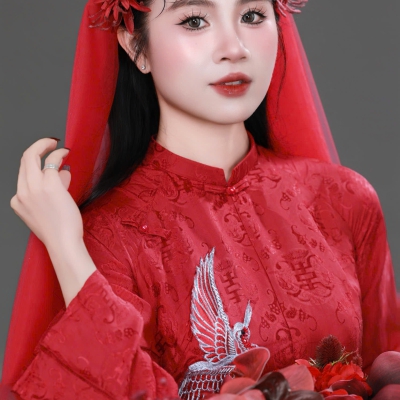Layout makeup cô dâu áo dài đỏ