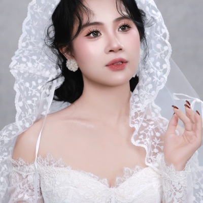 Xu Hướng Makeup Tone Cam Cho Cô Dâu – Năng Động Nhưng Vẫn Thanh Lịch