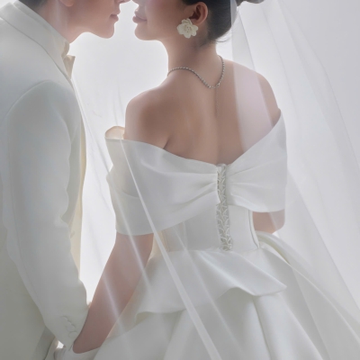 Chụp hình cổng tại Elsa Studio