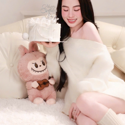 Pé Khách cưng ghế !♥