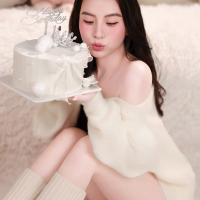 Pé Khách cưng ghế !♥