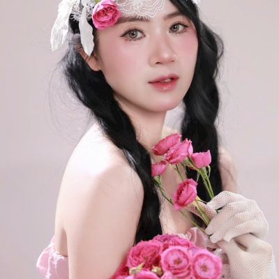 Chỉ là makeup nhẹ thôi...Mà lỡ ai đó thích em thật thì sao?