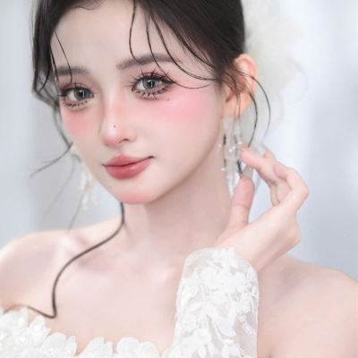 Trong veo như nắng sớm, dịu dàng như ngày em làm cô dâu!